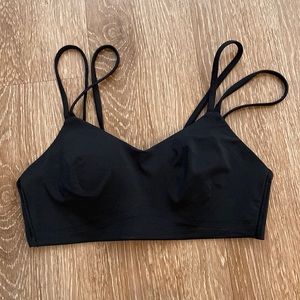 black lululemon like a cloud sports bra - size 6